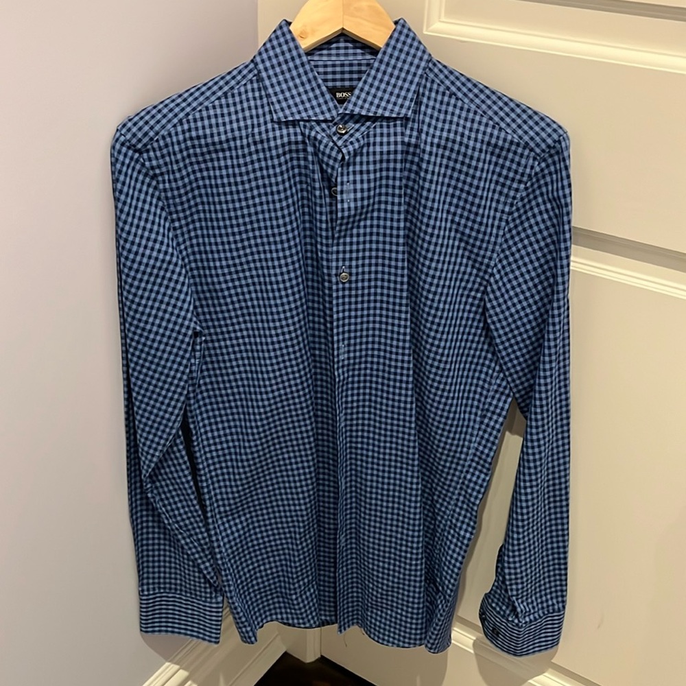 Men’s Hugo Boss dress shirt, size 39 15 1/2, blue strip / checker